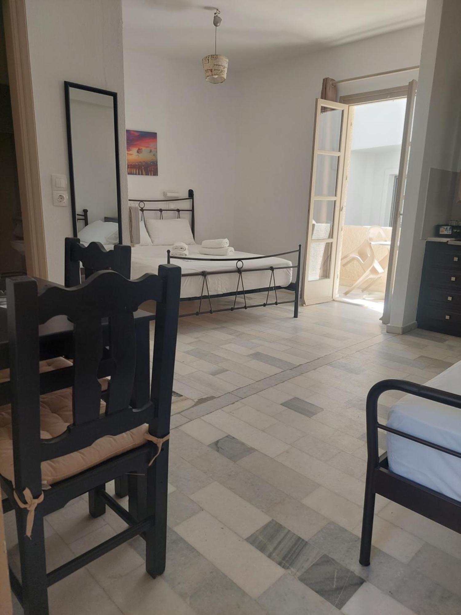 Studio Tsakas Naxos City Екстер'єр фото