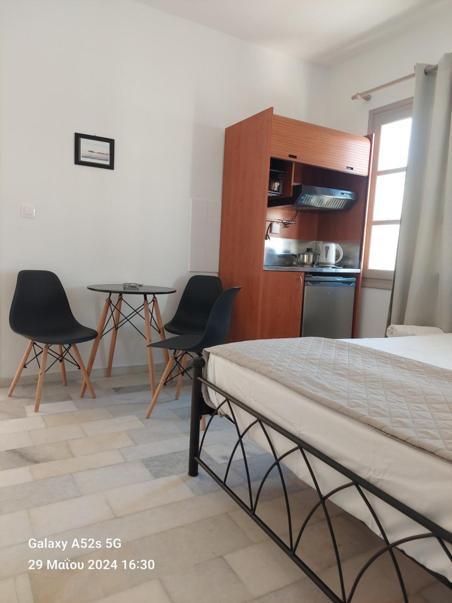 Studio Tsakas Naxos City Екстер'єр фото